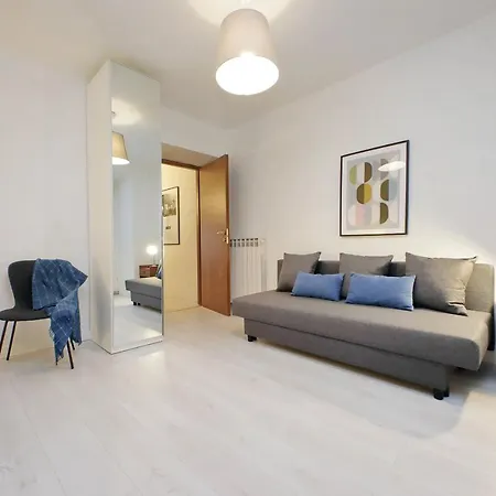 Apartment Monti Spacious 2 *