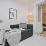 Apartamento Monti Spacious 2 *
