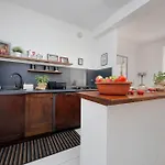 Apartamento Monti Spacious 2 *