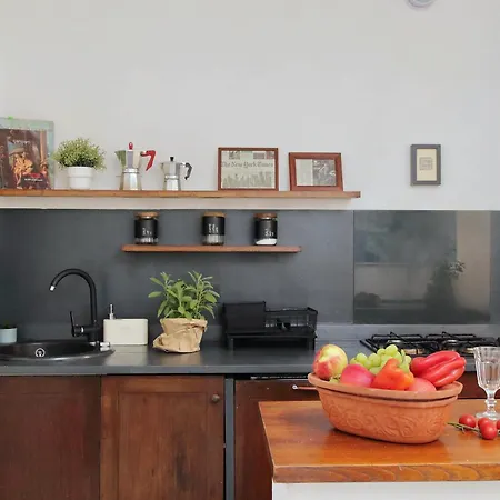 Apartamento Monti Spacious 2